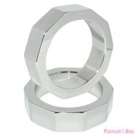 METAL HARD - PENIS AND TESTICLE NUT RING 50 MM