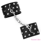 KINK - WRIST RESTRAINTS WITH SNAP FASTEN FULL OF RIVETS BLACK ADJUSTABLE 19-24 CM X 5.5 CM