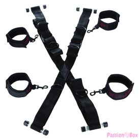 CALEXOTICS - SCANDAL CROSS-SHAPED DOOR HANDCUFFS
